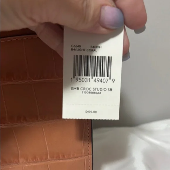 Coach Light Coral  Bag with Gold Hardware and matching wallet - Picture 9 of 14